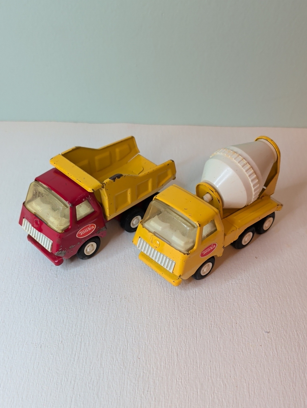 Tonka Yellow and Red Mini Construction Trucks Set